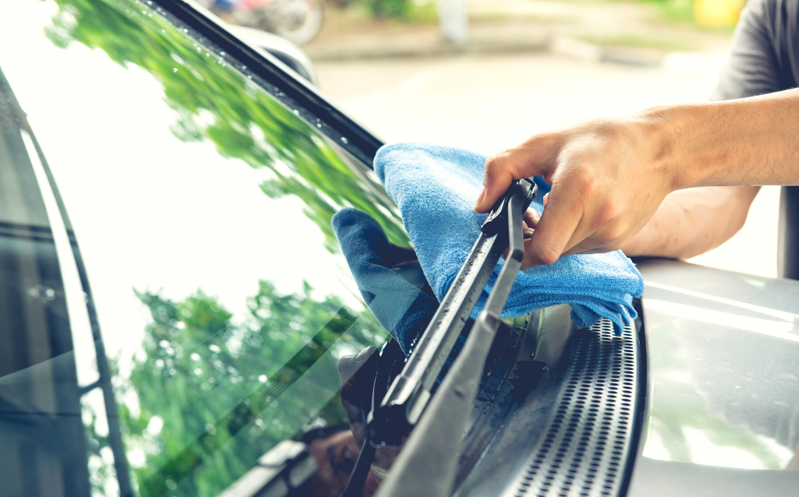 Top Tips For Cleaning Windscreen Wipers DrySparkle